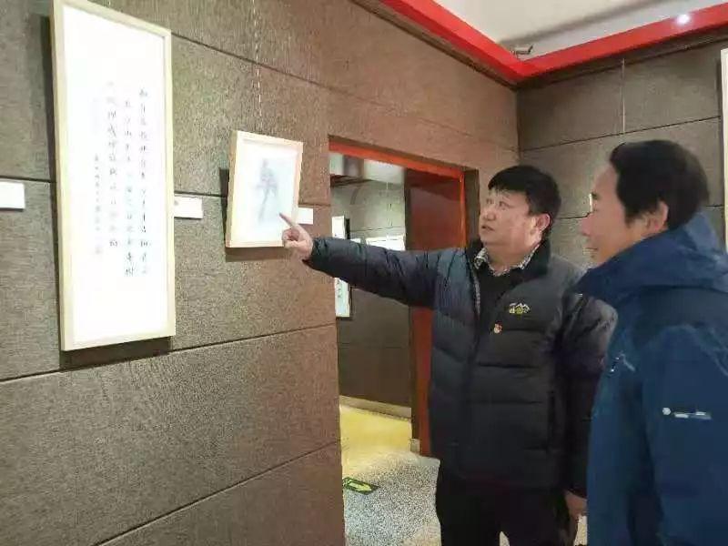 匆忙离开